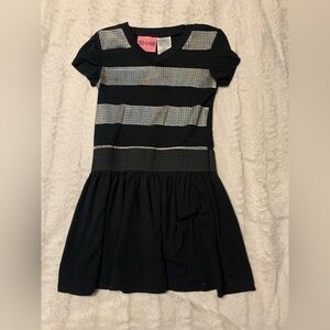 3 for $12 Casual Black and Silver Drop Waist Dress 6/6x